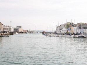 Marina - Emminster (Weymouth)