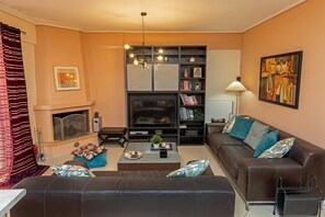 Apartment | 2 bedrooms - Vasia s House in Kalivia (Saronikos)