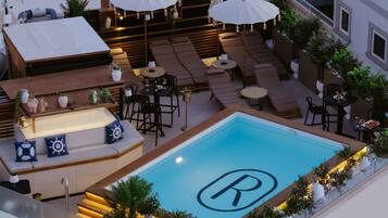 Rooftop pool