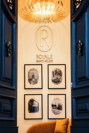 Reception - Royale Sainte Hélène Boutique Hotel (Birkirkara)