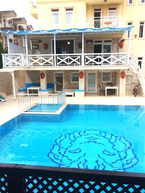 Pool - Room in Apartment - Beautiful 3 bed Holiday Home In Resort Centre (Manavgat)
