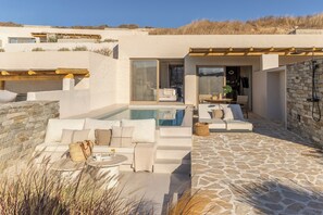 Terrace/patio - Solus Suites (Milos)