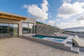 King Suite with Sea View | View from room - Solus Suites (Milos)