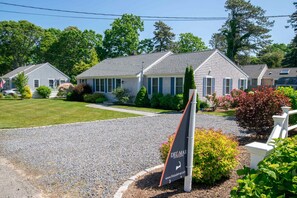 Exterior - Walk to Earle Rd Beach, Incredible Patio! (Harwich)