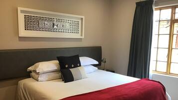 House, 2 Bedrooms, Balcony | 2 bedrooms