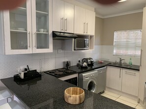 House, 2 Bedrooms, Patio | Interior - Comfortable Furnished Apartment Wi-fi Free Parking (Bloemfontein)