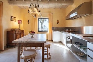 Private kitchen - Villa Il Poderone (Toscana)