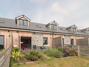 Cottage | Exterior