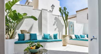 Habitación con Terracita y Vistas al mar en Casco Antiguo Altea- Solo Adultos