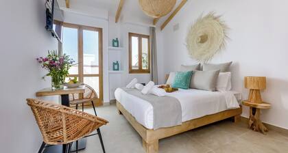 Habitación con Terracita y Vistas al mar en Casco Antiguo Altea- Solo Adultos