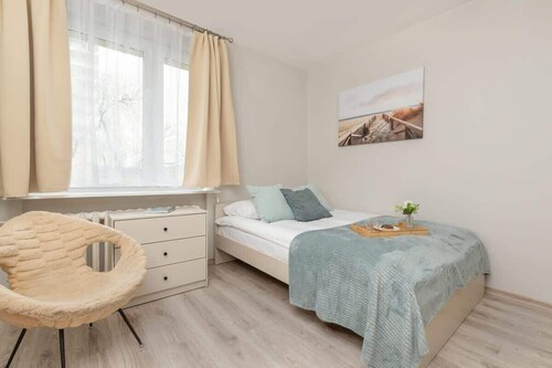 Cozy Apartment | Balcony | 20 minutes to the beach