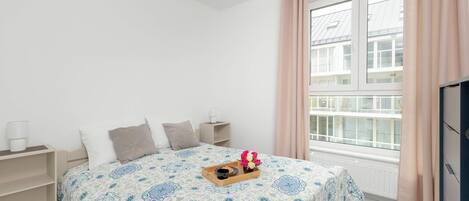 2 chambres, fer et planche Ă repasser, Wi-Fi, draps fournis