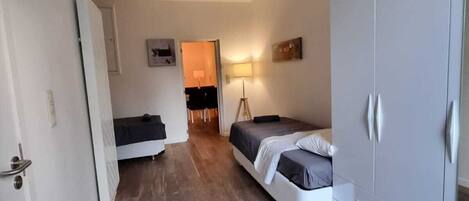 2 bedrooms, WiFi, bed sheets