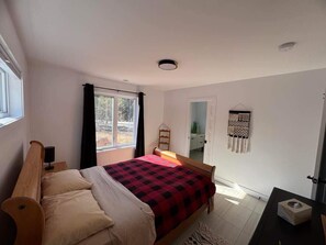 4 bedrooms, WiFi, bed sheets - Spa et Private lake - Le Rocher du Lac (Saint-Didace)