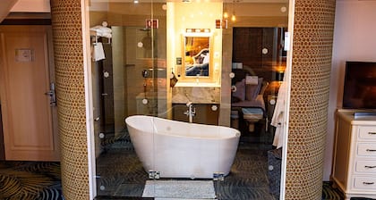 ART HOTEL