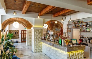 Reception - ART HOTEL (Sibiu)