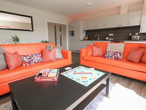 Cottage | Interior