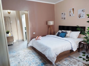 3 habitaciones, colchones con efecto memoria y minibar 