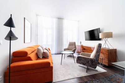 T1 Urban Charm Central City Escape