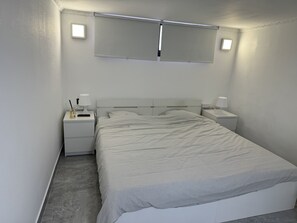 5 soverom, strykejern/-brett, wi-fi og sengetøy