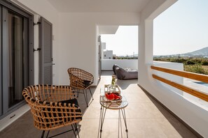 Villa – superior | Sengetøy av topp kvalitet, safe på rommet og individuelt dekorert