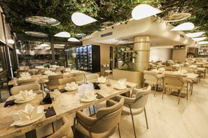 Restaurant - FOUR HILLS HOTEL (Konyaalti)