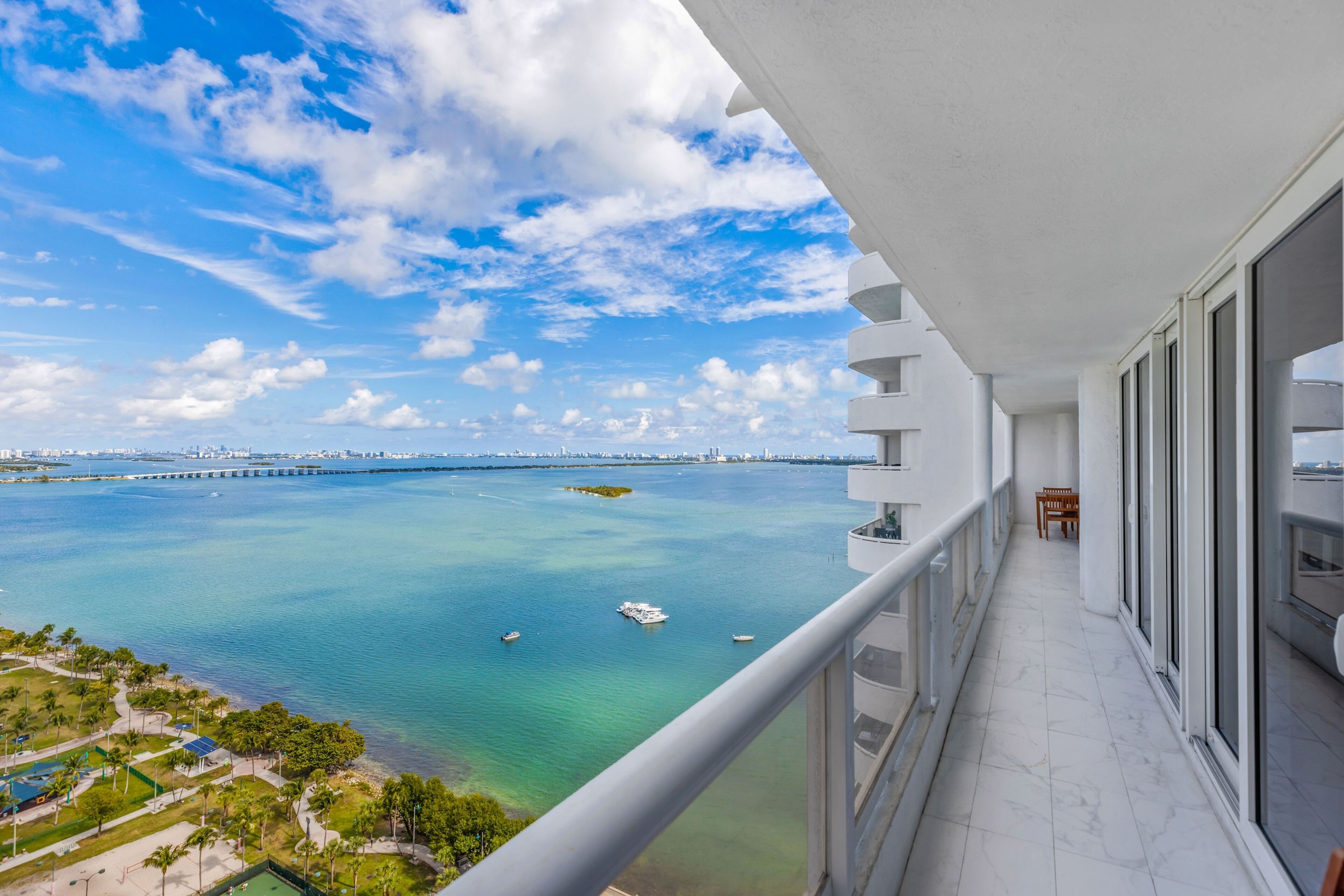 Apartment, 3 Bedrooms, Kitchen, Bay View | Balcony view