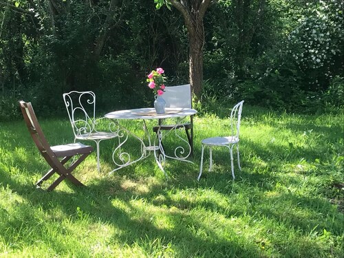Maison Nature Dans le Perche, à 100 m de la Forêt de Bellême
