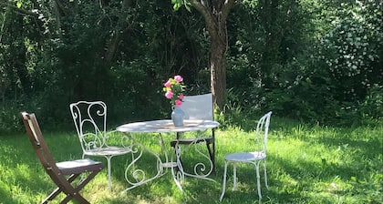 Maison Nature Dans le Perche, à 100 m de la Forêt de Bellême