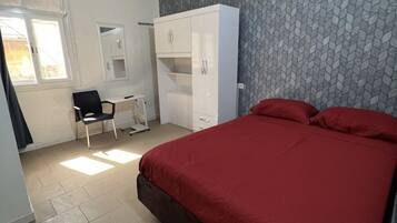 Deluxe Double Room, City View | Premium bedding, laptop workspace, free WiFi