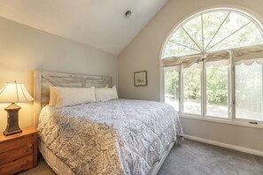 2 Schlafzimmer, Bügeleisen/Bügelbrett, Internetzugang, Bettwäsche