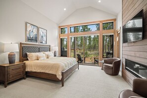 5 bedrooms, internet, bed sheets