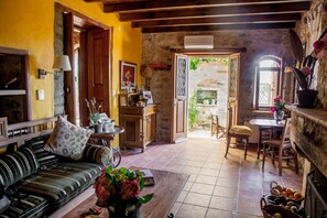 Vila | Área de estar | Lareira