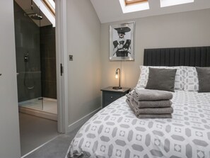 3 slaapkamers, individueel gedecoreerd, individueel gemeubileerd