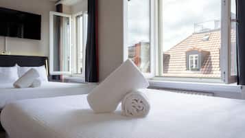Basic Twin Room | 1 bedroom, desk, laptop workspace, free WiFi