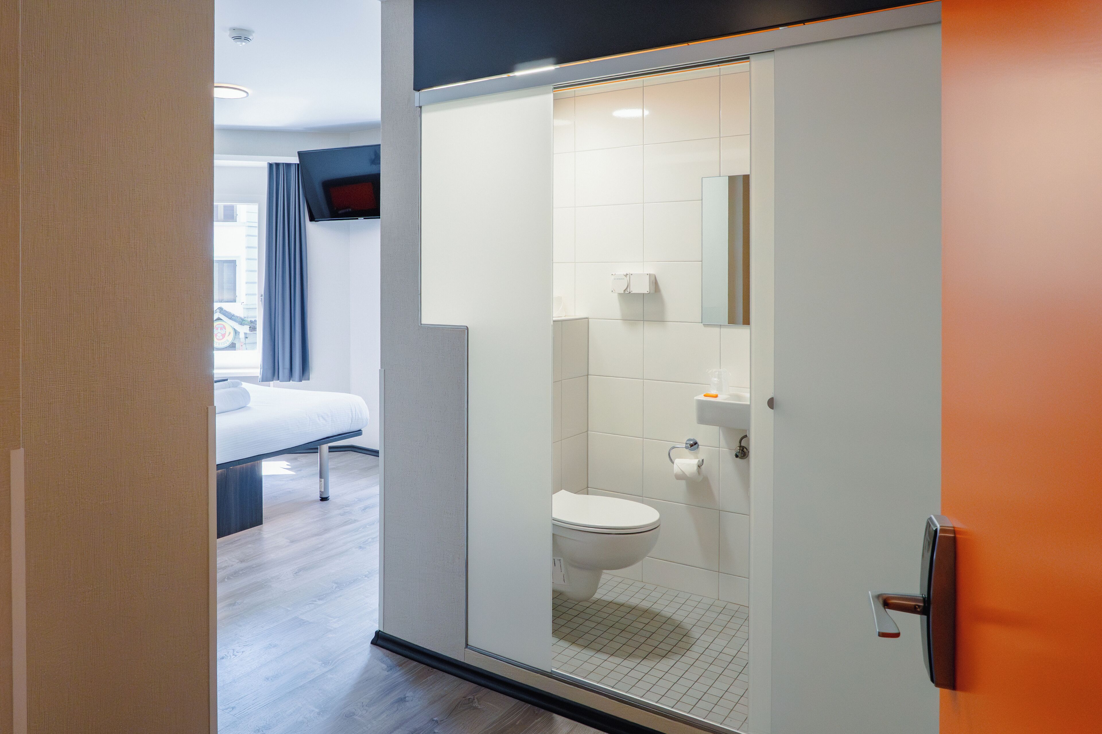 Photo - easyHotel Zürich City Main Station