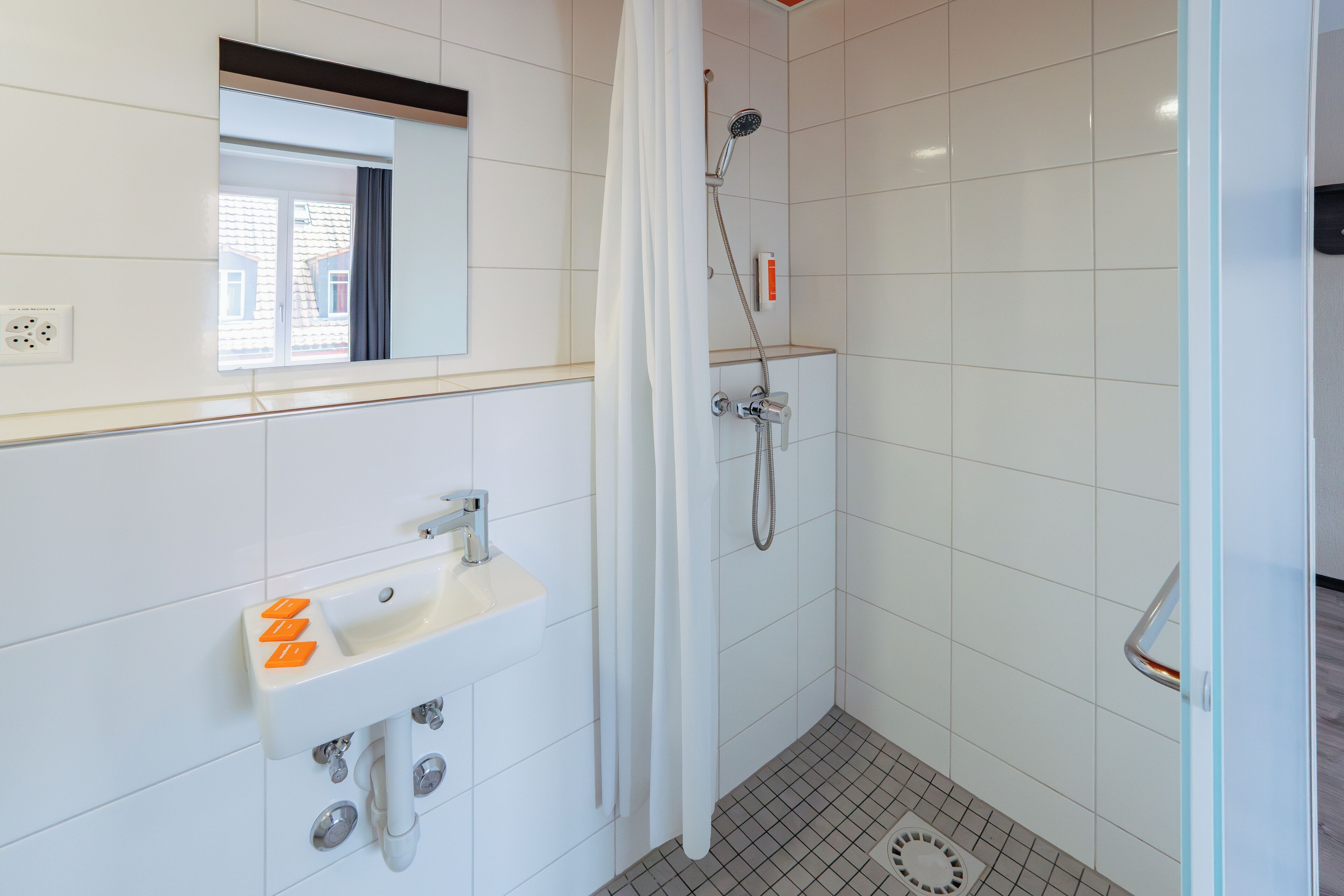 Photo - easyHotel Zürich City Main Station