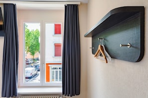 Basic Room | 1 bedroom, desk, laptop workspace, free WiFi