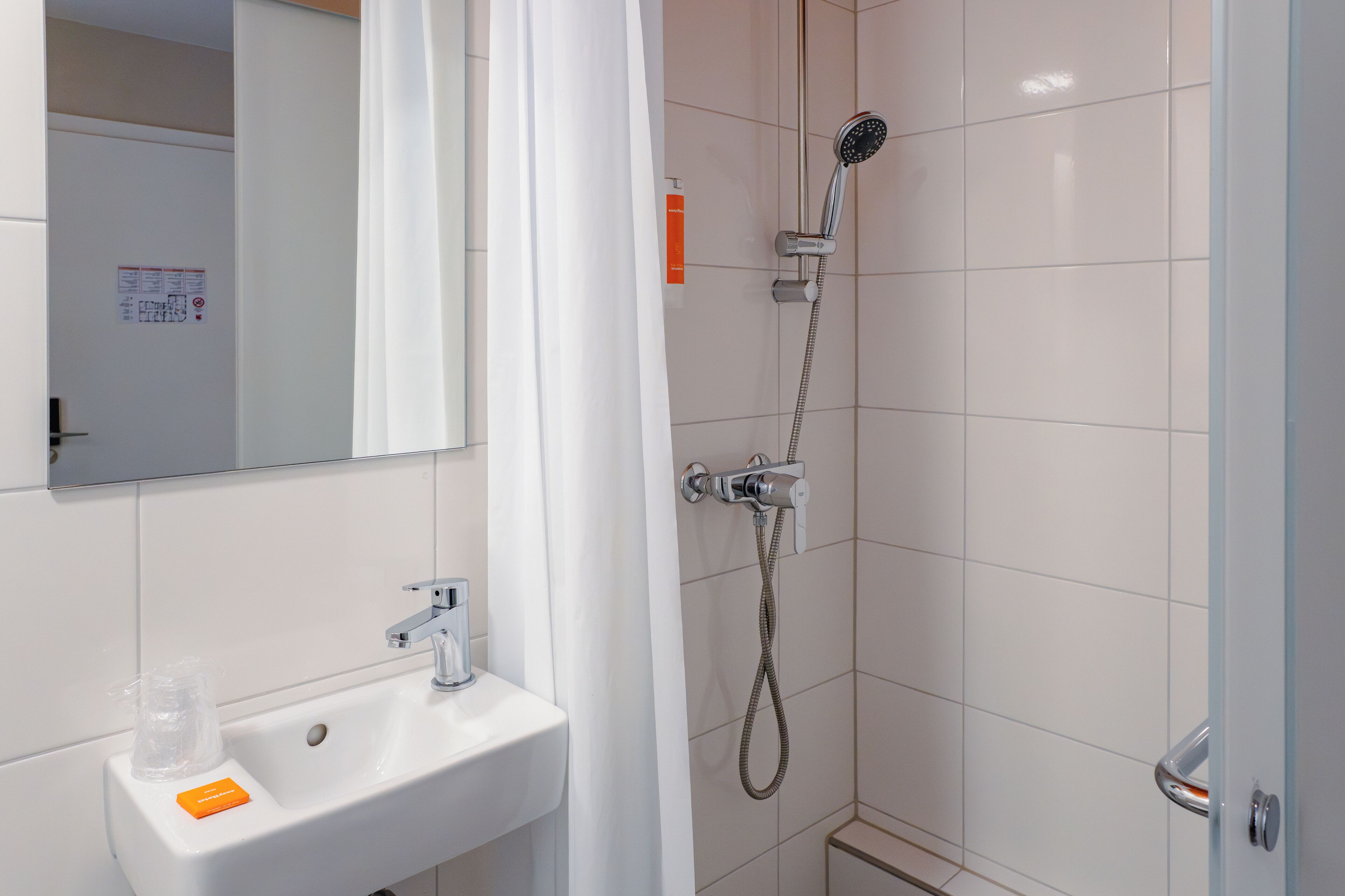 Photo - easyHotel Zürich City Main Station