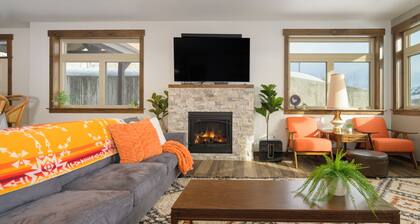 Fraser condo!- Enjoy a pet-friendly stay with access to amenities