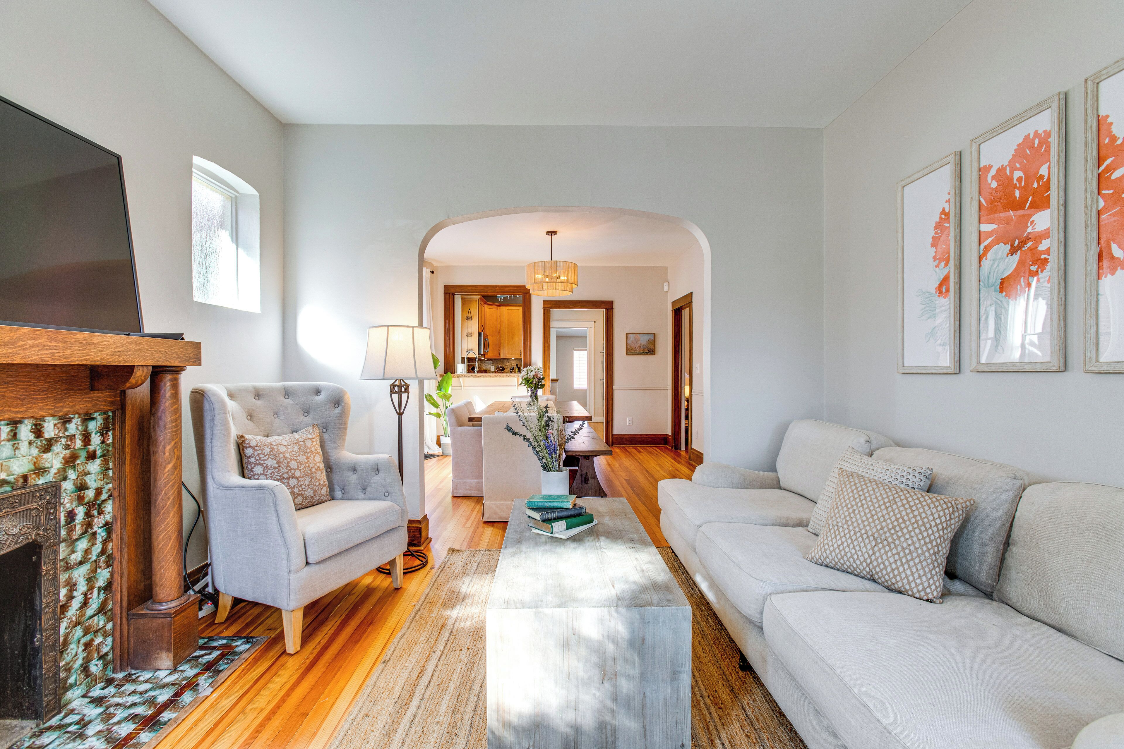 House (2 Bedrooms) | Interior