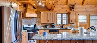 Hot Tub, Deck & Beach Access: Albrightsville Cabin