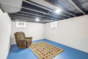 House (2 Bedrooms) | Interior - Wfh-friendly Abode w/ Home Gym in Cleveland (Cleveland)