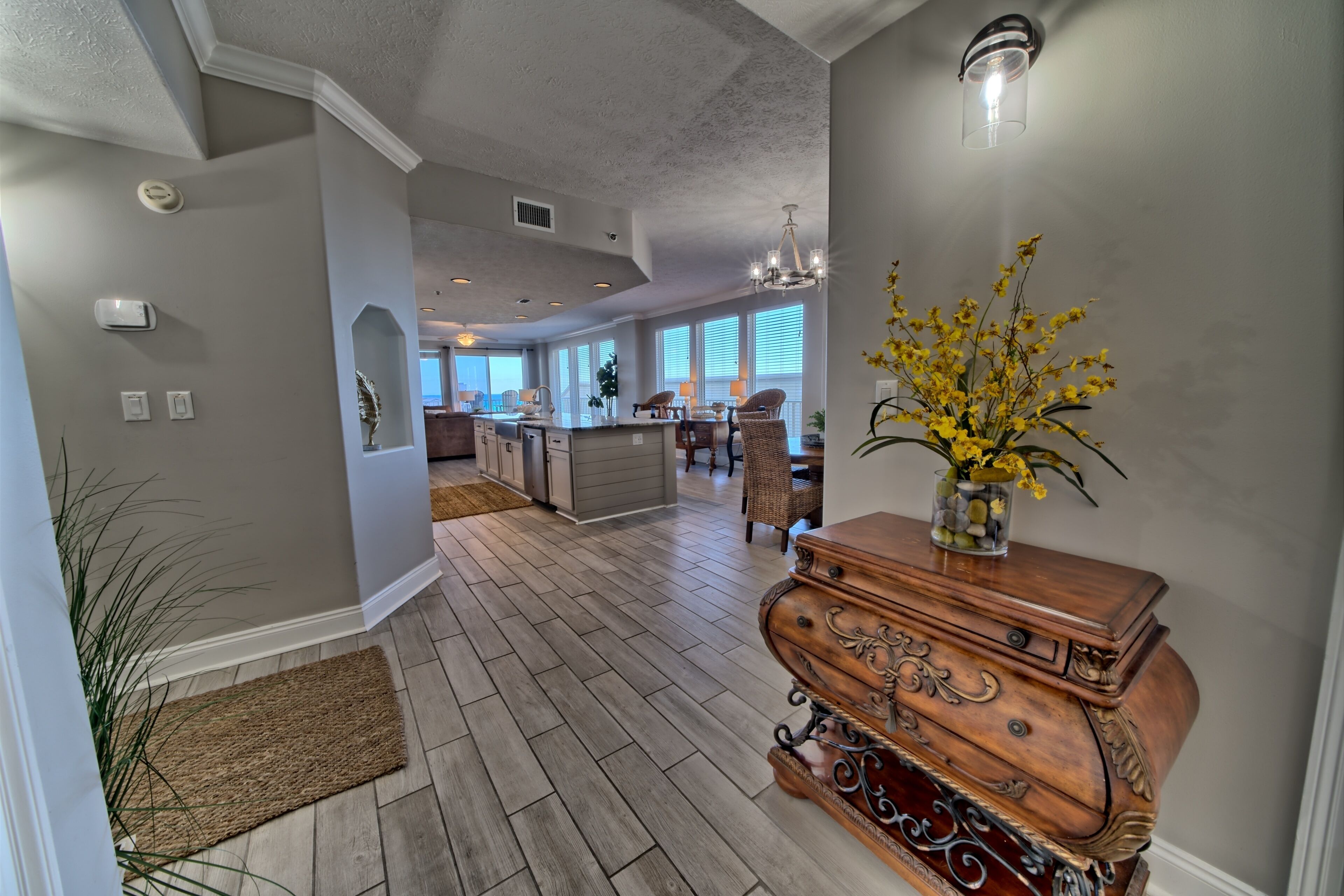 Condo, 3 Bedrooms | Interior