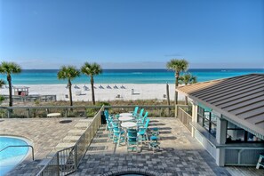 Property grounds - Modern Oceanfront Retreat, Spacious Balcony - 0207 3 Bedroom Condo by RedAwning (Panama City Beach)