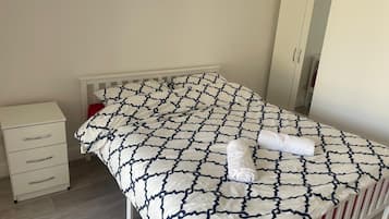 Free WiFi, bed sheets
