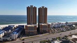 Bloc d'apartaments, 2 dormitoris | Exterior
