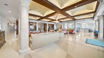 獨棟房屋, 多間臥室 | 大廳