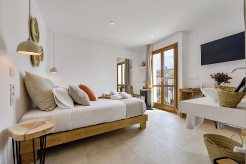Habitación con Balcón Vistas a la Piscina - Casco Antiguo Altea - Solo Adultos