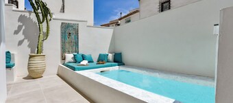 Habitación con Balcón Vistas a la Piscina - Casco Antiguo Altea - Solo Adultos